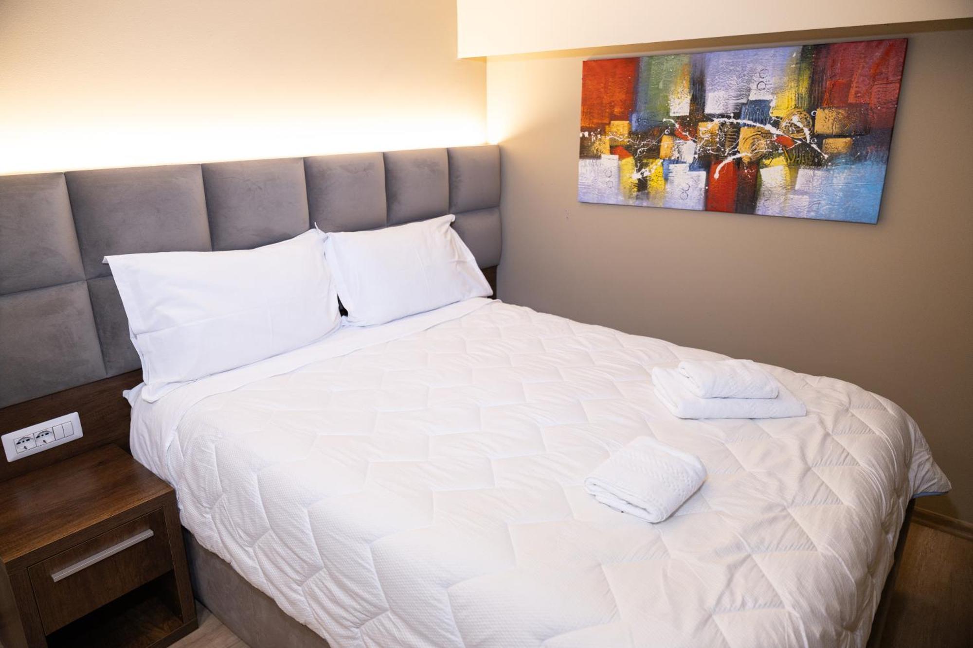 Hotel 4r Colombo 3*